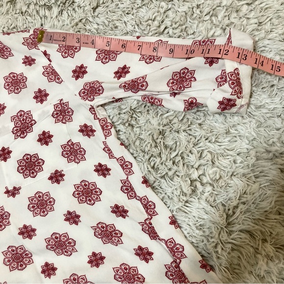 Pink Republic White and Red Floral Blouse - Picture 8 of 11